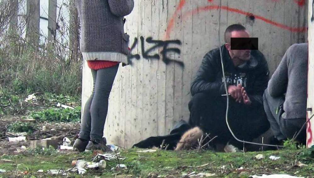 Nel boschetto di Rogoredo: con la droga si torna agli anni&nbsp;80